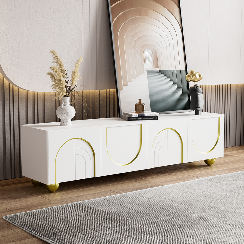 Meuble TV avec portes structurées, décorations dorées et pieds ronds, étagères réglables incluses, ouverture par pression_voghion.com