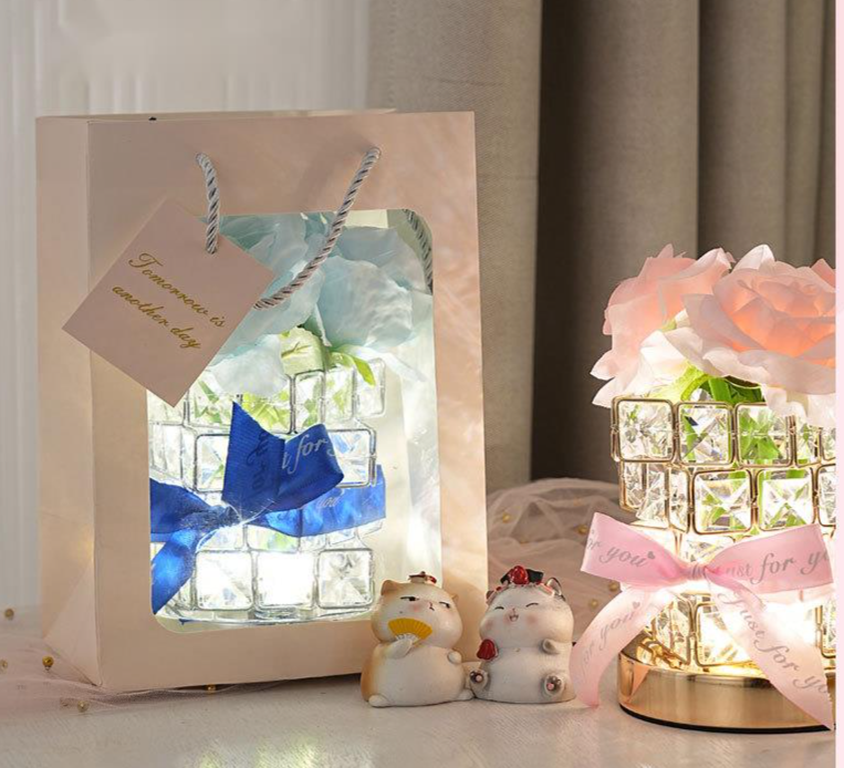 Neue Zauberwürfel LED Rose Nacht Dekorative Tischlampe Atmosphäre Licht Valentinstag Geburtstagsgeschenk Bouquet Ornament_voghion.com