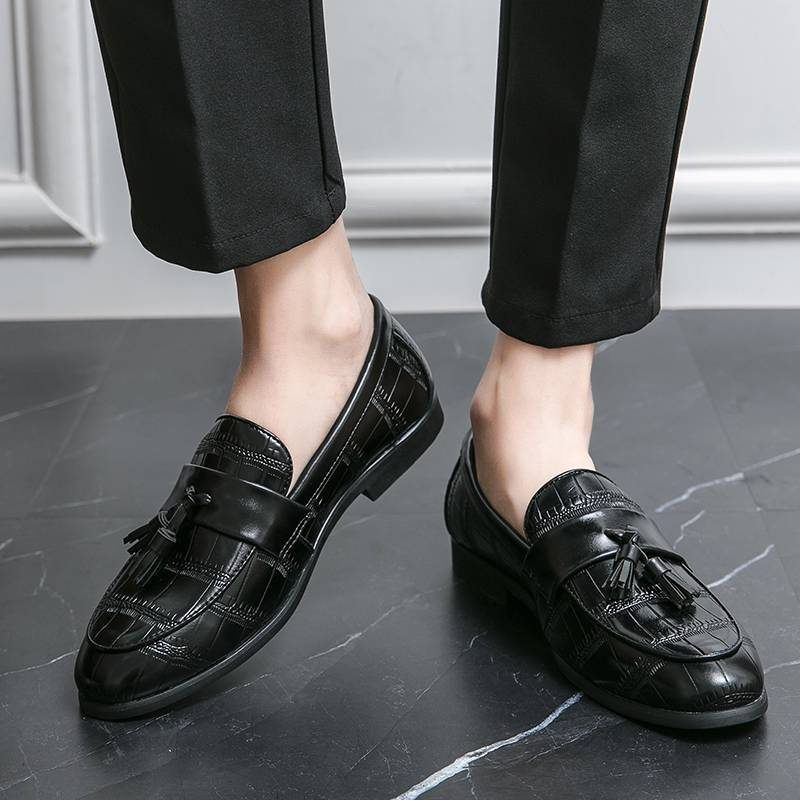 Scarpe da uomo taglie forti 46 Codice 2025 Primavera Autunno Parrucchiere Scarpe casual formali Suola in poliammide Superficie in gomma Cina Ma_voghion.com