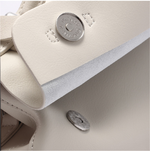 2024 Nuova borsa a tracolla versatile alla moda genuina in morbida pelle con tracolla larga e grande capacità in pelle di mucca da donna_voghion.com