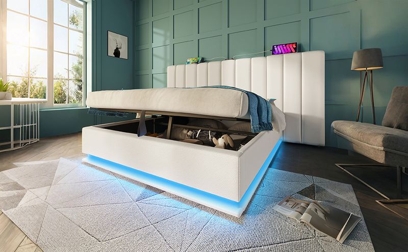 Lit double 160 x 200 cm avec rangement intégré, éclairage LED et recharge USB-C via application, sommier à lattes et matelas inclus, similicuir, blanc_voghion.com