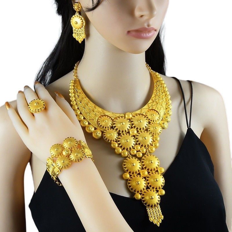 Fashionable luxury ethnic style four piece alloy decoration necklace collarbone jewelry earring set_voghion.com