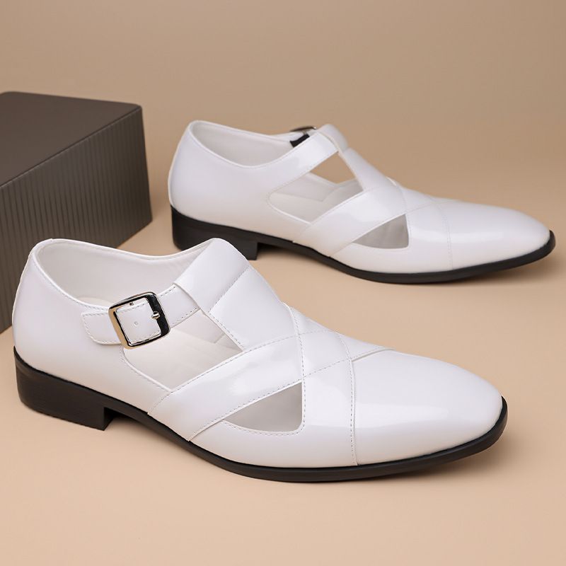 ShoeGlobe ShoeGlobe Perforated Versatile Leather Shoes For Men Comfortable Breathable Hole Business Casual Fashion Soft Sole Roman Sandals_voghion.com