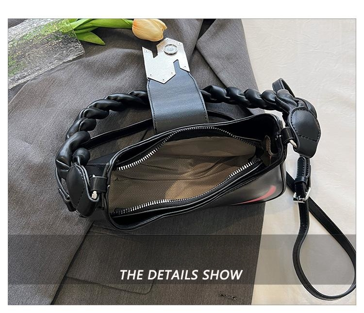 2023 new trendy texture shoulder bag fashion color contrast woven twist shoulder strap underarm bag_voghion.com