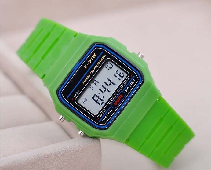 Sports Multi-Functional Ultra-Thin Luminous Alarm Clock Children's F-91w Electronic Watch_voghion.com