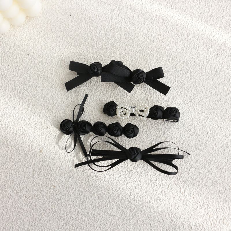 Fermagli per capelli a forma di becco d'anatra con piccole rose fatti a mano, stile pigro, fermagli per capelli con bordo nero, accessori per capelli semplici a linea singola per donne_voghion.com