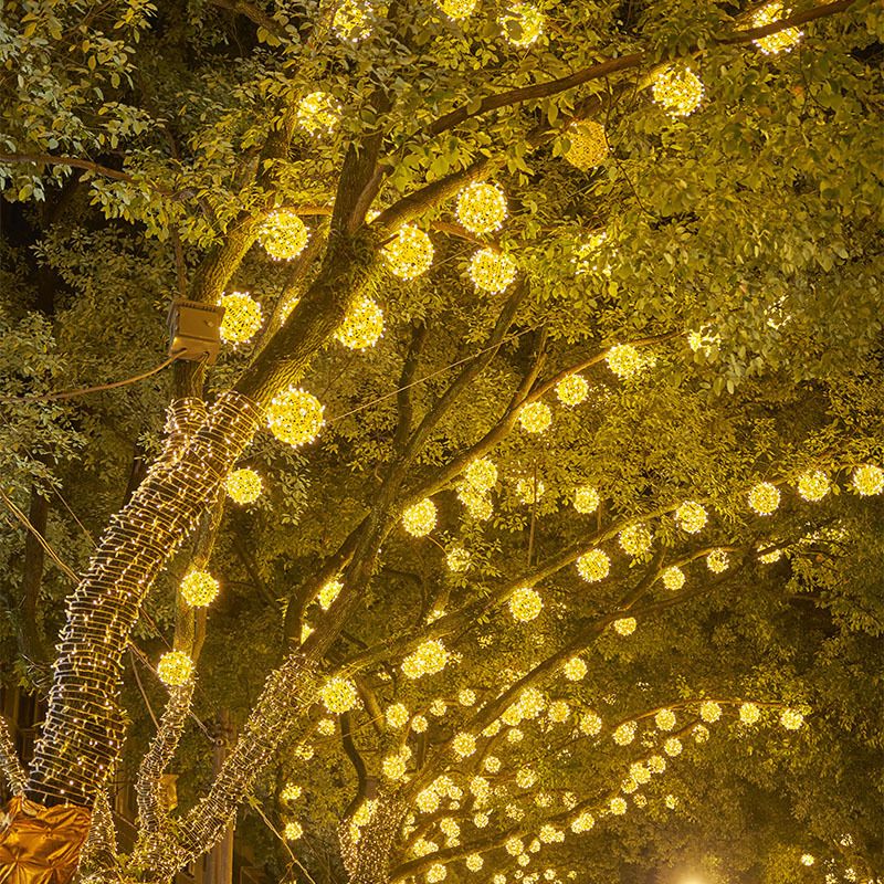 Luces esféricas colgantes impermeables para decoración navideña exterior: luces LED blancas cálidas para árboles, jardines e iluminación festiva._voghion.com