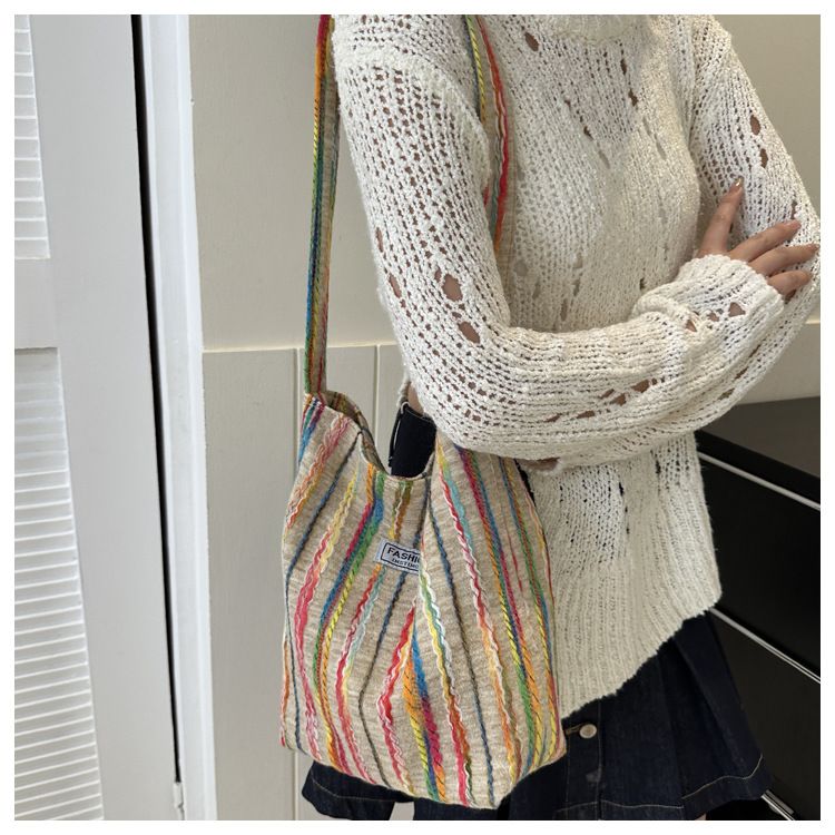 Large Capacity Stripe Handbag 2024 Summer Commuter Fashion Casual Western Style One Shoulder Underarm Tote Bag_voghion.com