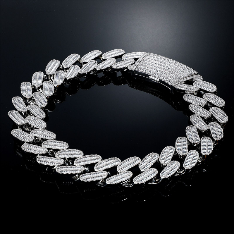 New 39mm Full Diamond T Square Diamond Hip Hop Cuban Chain Necklace Men's Nightclub Rap Super Flash Accessories_voghion.com