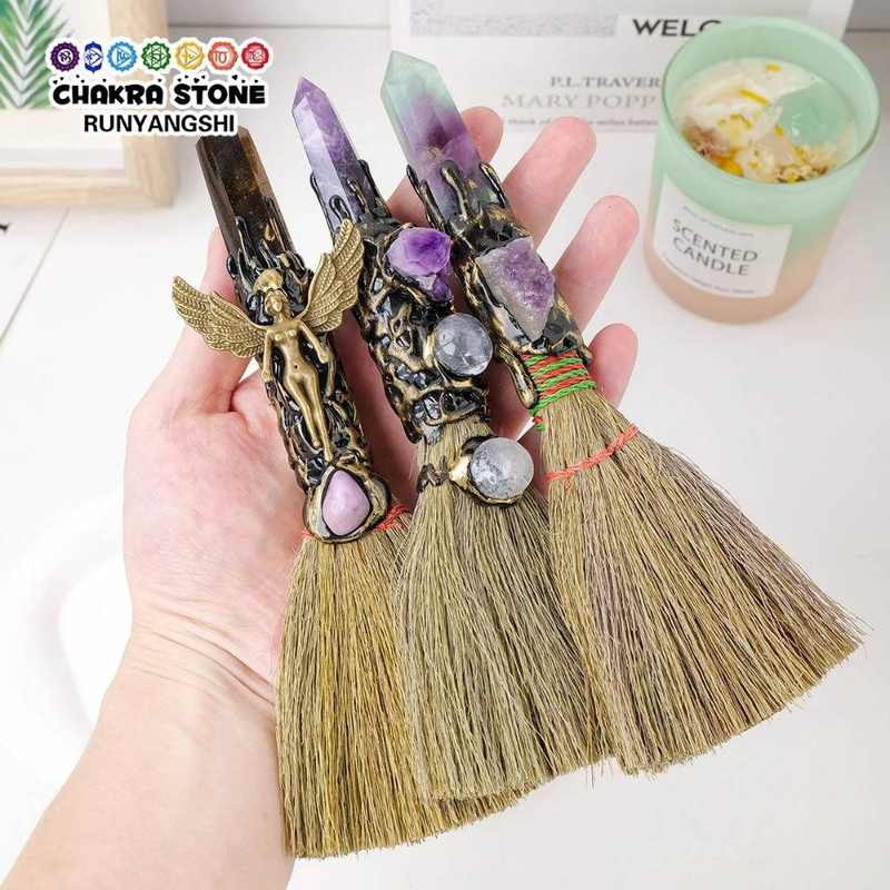 1PC Natural Crystal Point Stone Amethyst Altar Witch Supplies Table Decoration Family Tree Charms Feather Broom Crafts Halloween_voghion.com