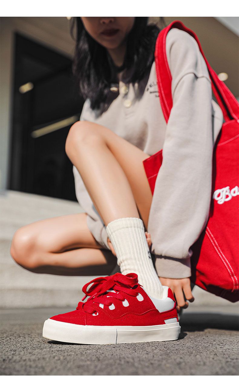 Neue Frühjahr 2025 Brot Schuhe Für Männer Und Frauen, Paare Leinwand Skateboard Schuhe_voghion.com