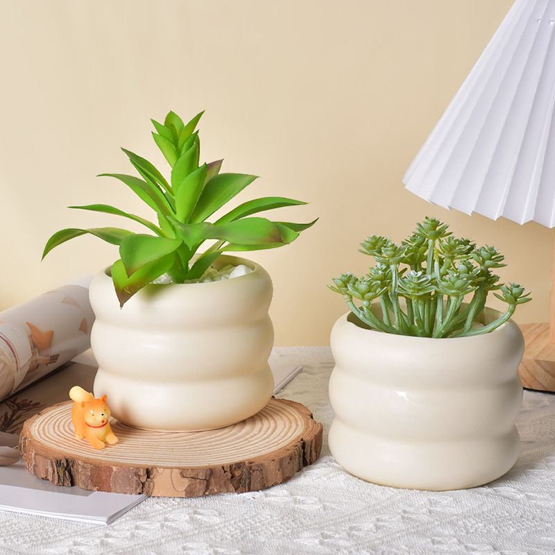 Ceramiczna doniczka 15 cm - doniczka na sukulenty do wnętrz, nowoczesna, z otworem drenażowym, w stylu terakoty_voghion.com