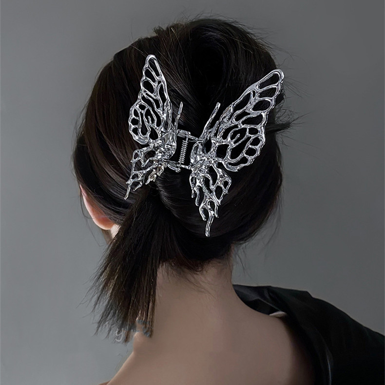 Fermaglio per capelli a farfalla liquida in metallo coreano per le donne Accessori per capelli a fascia geometrica a forcina con clip per la testa posteriore all'ingrosso_voghion.com