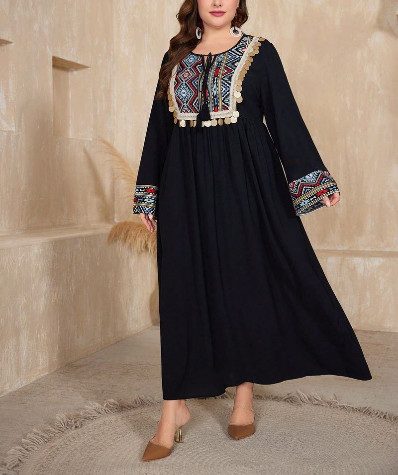 Ethno-besticktes Maxikleid mit Pailletten – Langärmliges A-Linien-Kleid für Damen, Boho-Reisekleid (0XL-4XL, Schwarz)_voghion.com