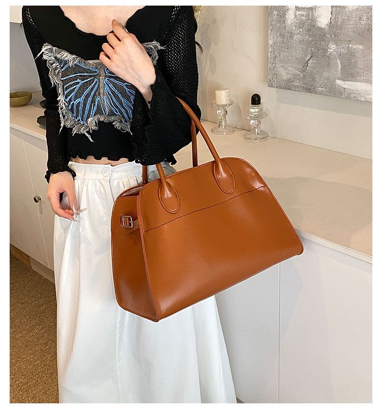 New Row Home Dong Jie Same Version Margaux 10 Capacity Handheld Commuter Shoulder Bag_voghion.com