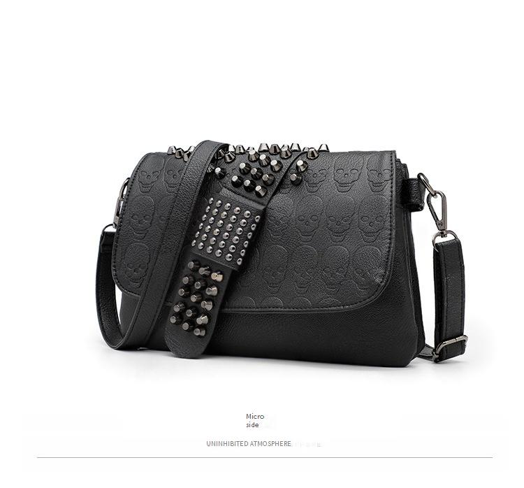 Borsa a tracolla gotica con borchie per donna – Borsa a tracolla con teschio nero in rilievo e tracolla a catena – Borsa vintage punk rock per l'uso quotidiano_voghion.com