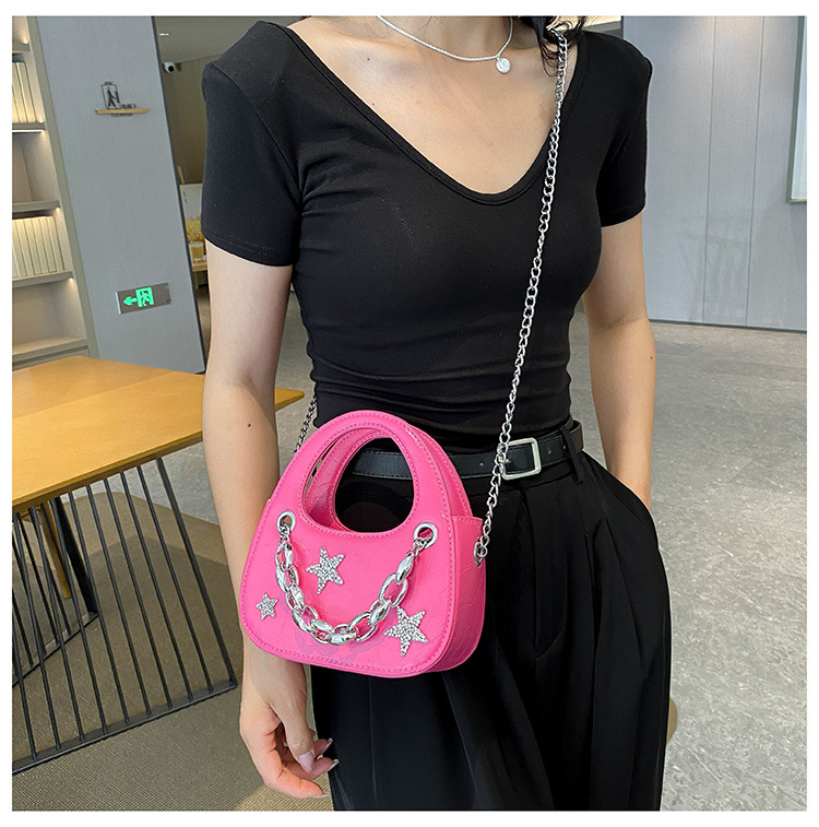 Trendy Hot Girl Light Luxury Small Bag 2023 New Star Chain Borsa a semicerchio Borsa a tracolla di fascia alta all-match di nicchia_voghion.com