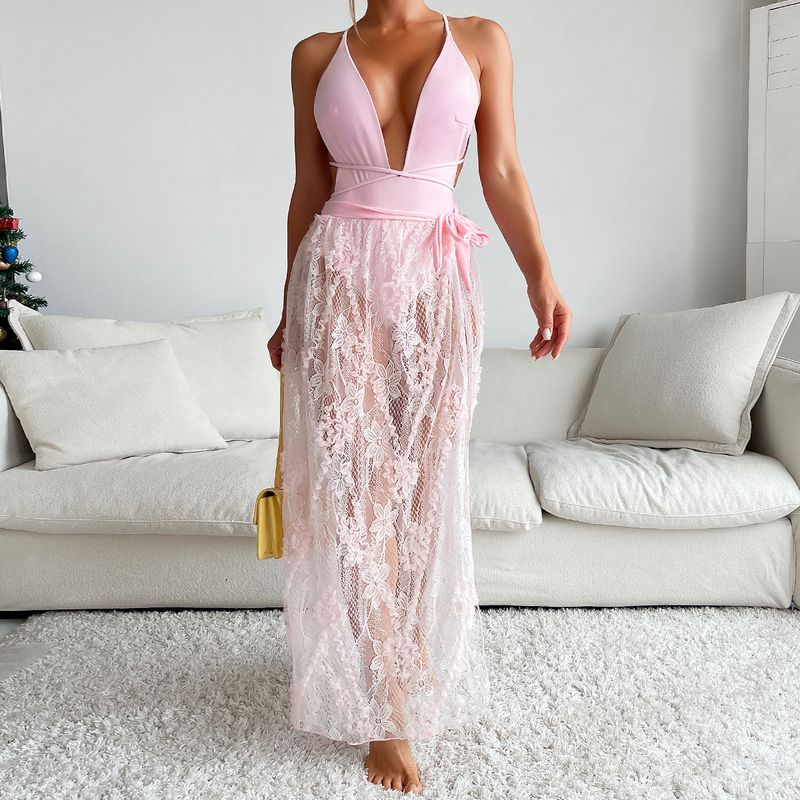 Vêtements pour femmes Robe longue de plage Bikini en dentelle avec décolleté en V profond et bretelles dans le dos Maillot de bain une pièce sexy pour femmes_voghion.com