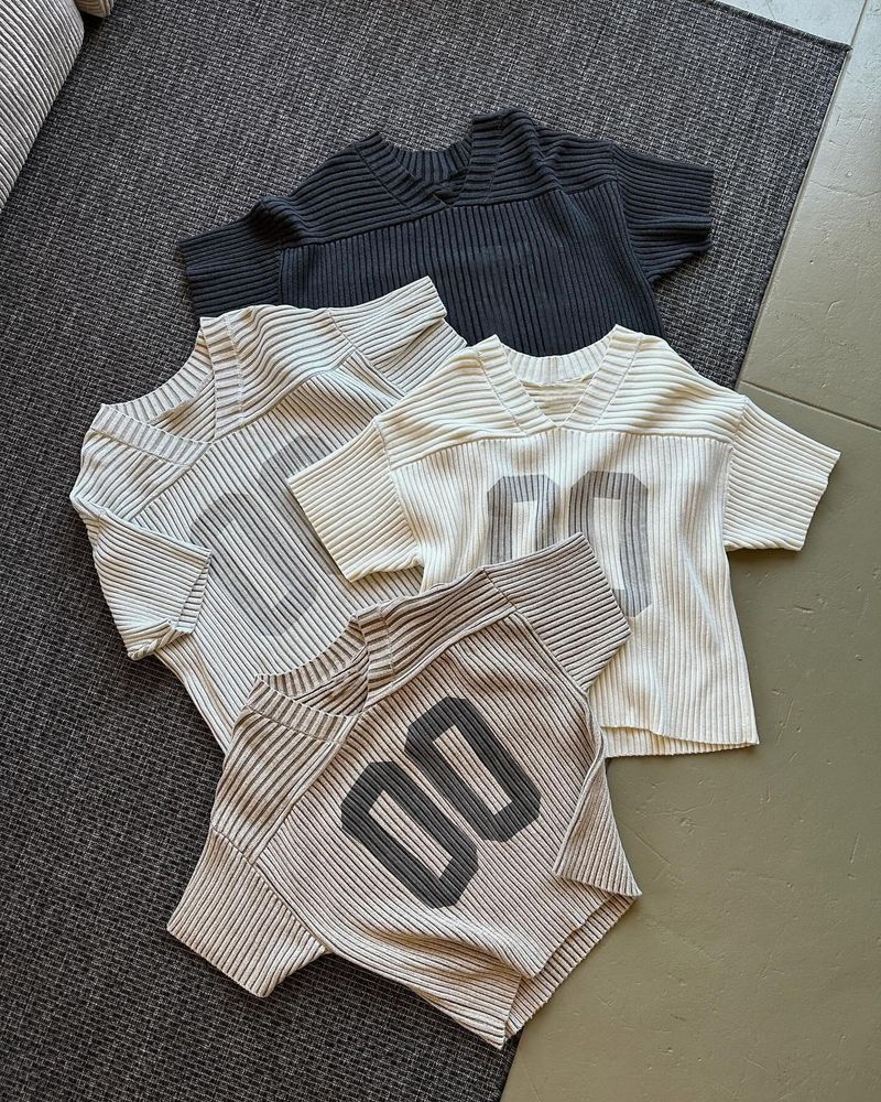 Nuovo set di due pezzi di maglietta a righe verticali larghe e alla moda con stampa digitale personalizzata, modello Cross Border Summer_voghion.com