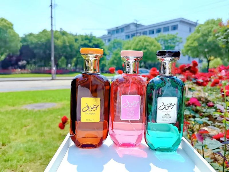 Foreign Trade Arab MOUSUF Herren- und Damenparfüm 100 ml, anhaltender Duft, Dubai Neutral Leinenbeutel, Parfüm_voghion.com