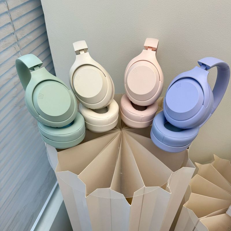 Private Model New Head Mounted Bluetooth 5.4 High Aesthetic Value, Ultra Long 40 Hour Battery Life, Foldable Earphones_voghion.com