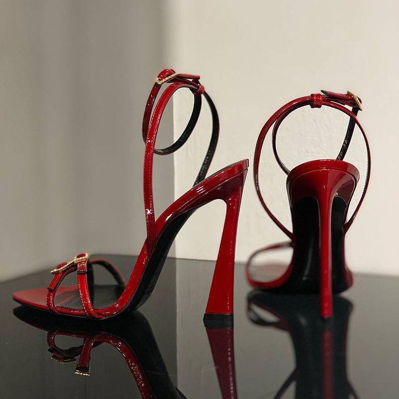 2025 New Summer Open-toe Rhinestone One Word Buckle Sandals, Red Thin Strap, Exquisite High Heels Fashion Hundred Versatile Exquisite_voghion.com