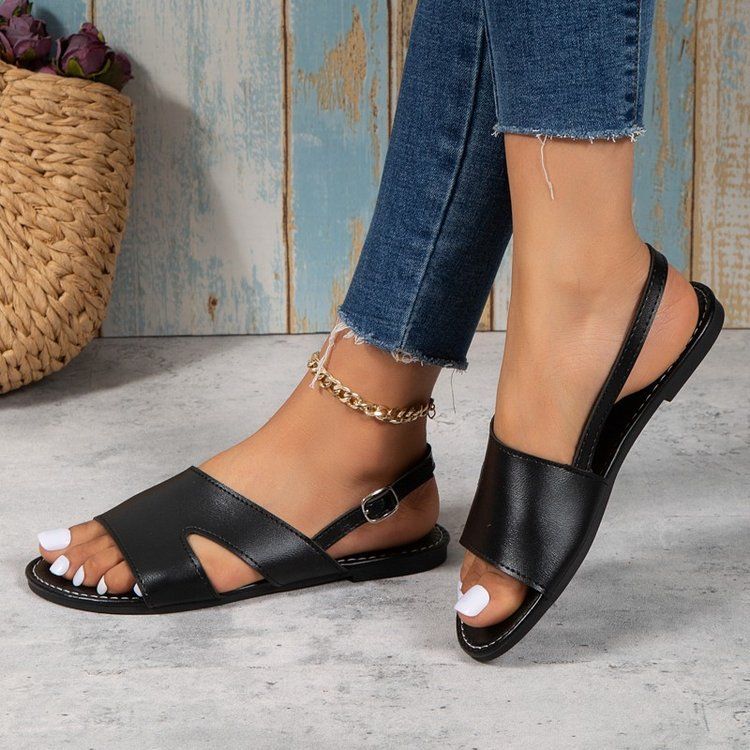 2025 Plus Size Flat Sandals Summer New Item Solid Color Round Head Straight Buckle Strap For Casual Women's Shoes_voghion.com