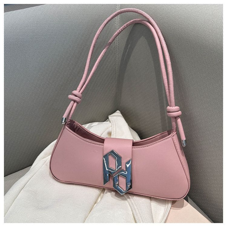 Simple fashion casual shoulder bag niche casual underarm bag 2023 Summer new Korean fashion small square bag_voghion.com