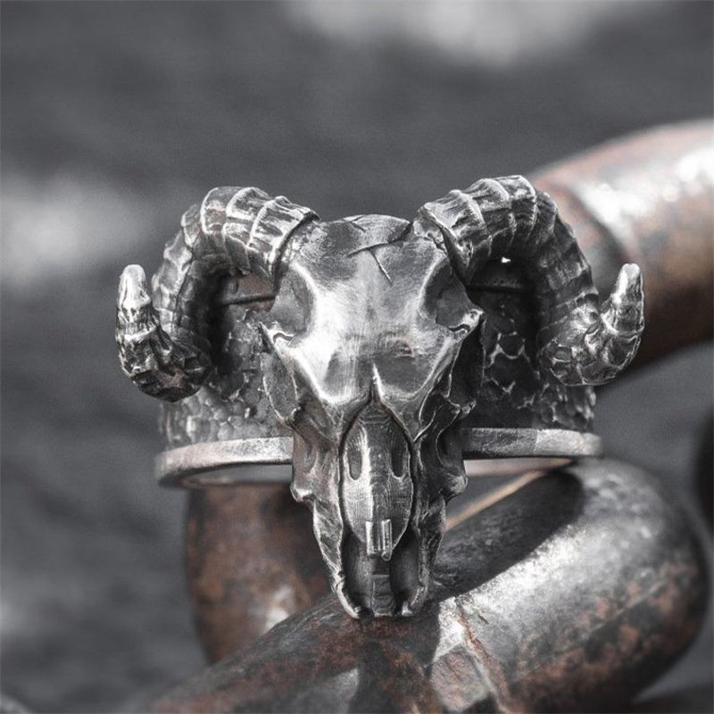 2025 Fashion Style New 2024, black punk nail, grape, rope, red bag, hollow, unisex, couple ring, men's and women's jewelry, gift_voghion.com