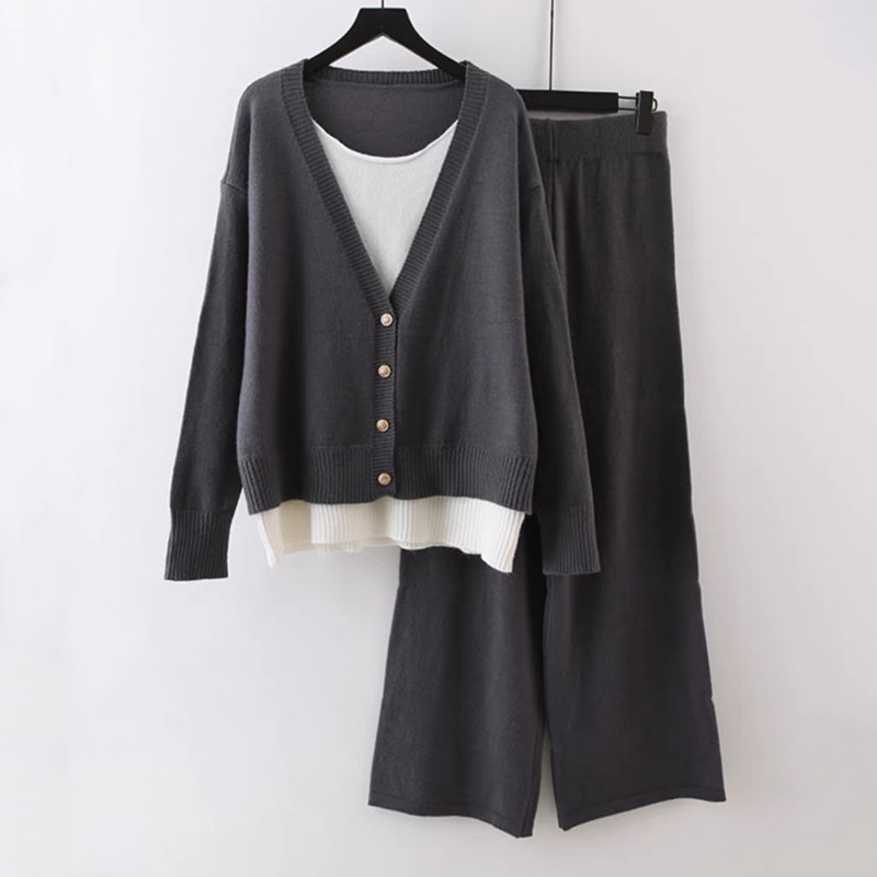 Vêtements pour femmes Costume de mode tempérament décontracté faux deux pièces tricoté cardigan haut pantalon large tricoté ensemble deux pièces pour les femmes_voghion.com