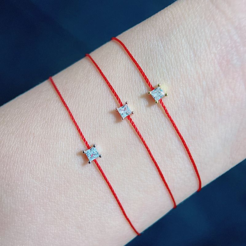 New French Redline Princess Square Red String Lucky Birth Year Inlaid Diamond Couple Bracelet_voghion.com