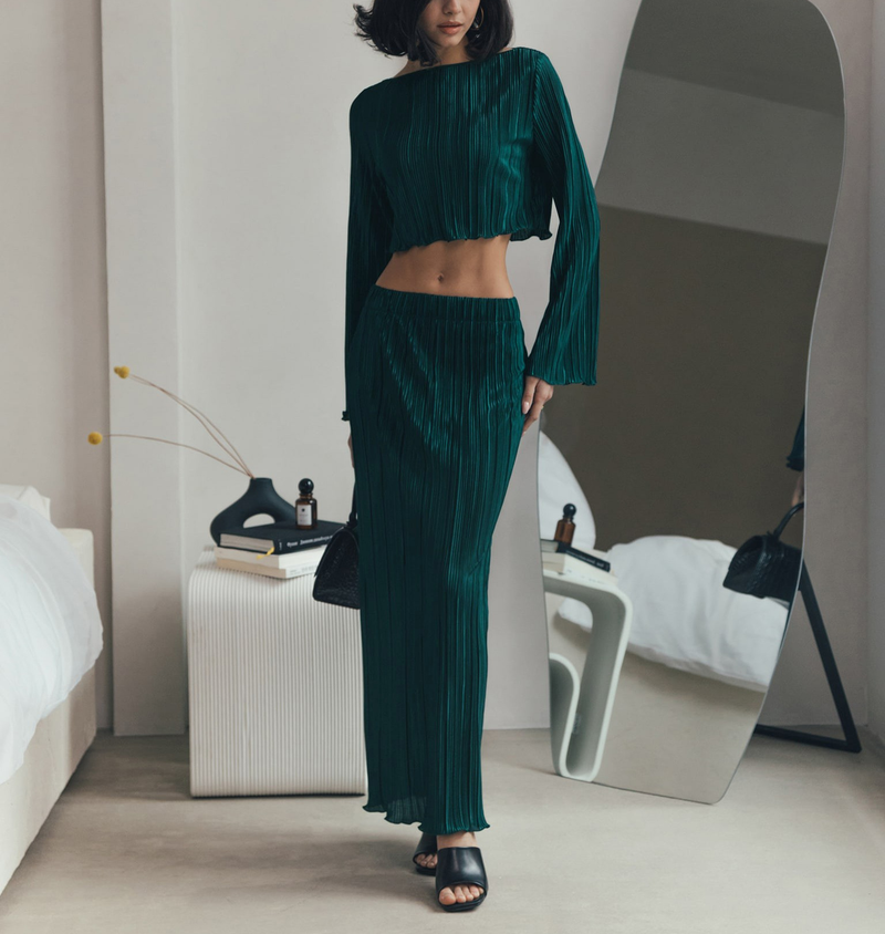 Pleated Women's Suit Bell Sleeve Cropped Top Midi Skirt Suit_voghion.com