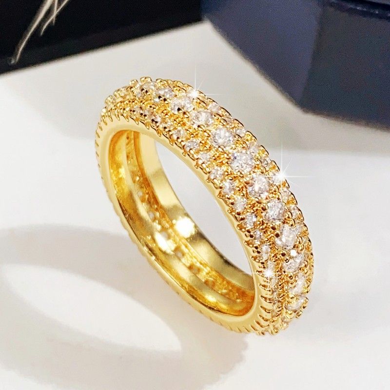 Women's Jewelry Ring, Exaggerated Luxury, Unisex Ring, Copper Plated Platinum Inlaid Zircon Jewelry_voghion.com