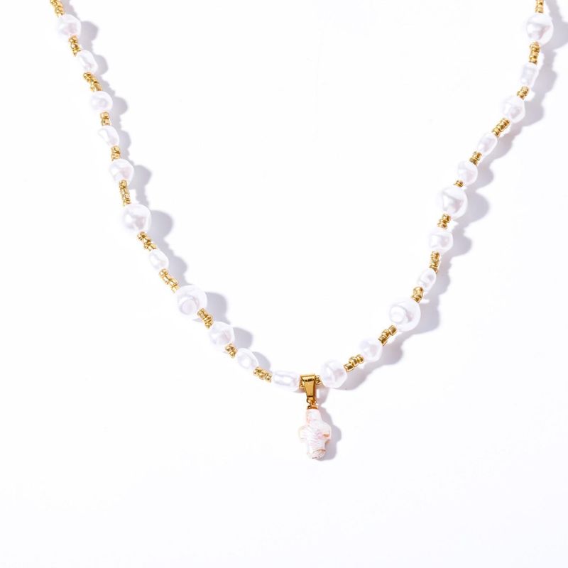 Butterfly High Color Retention Zircon Artistic Baroque Style Necklace_voghion.com