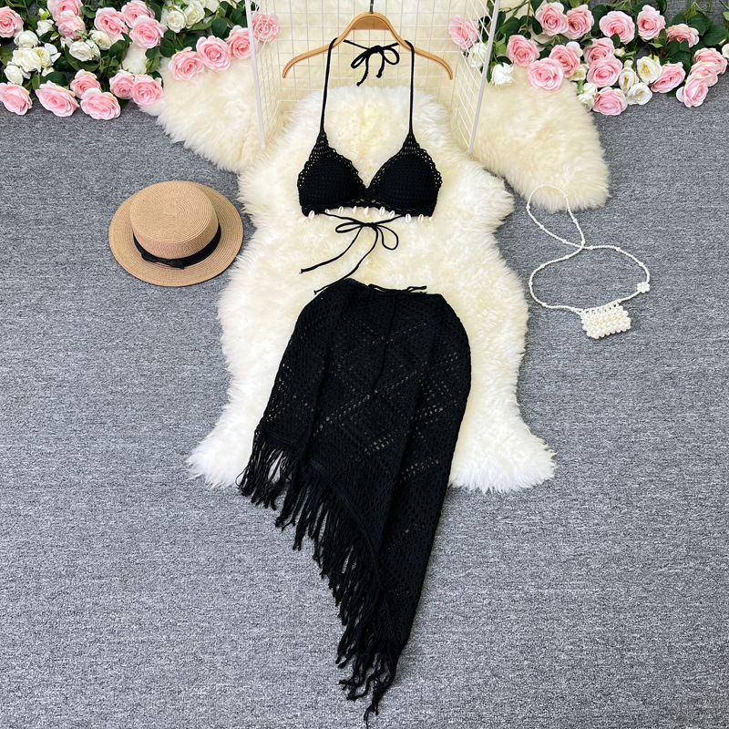 Women's holiday style suit women's design bikini halter top versatile tassel skirt knitted two-piece set_voghion.com