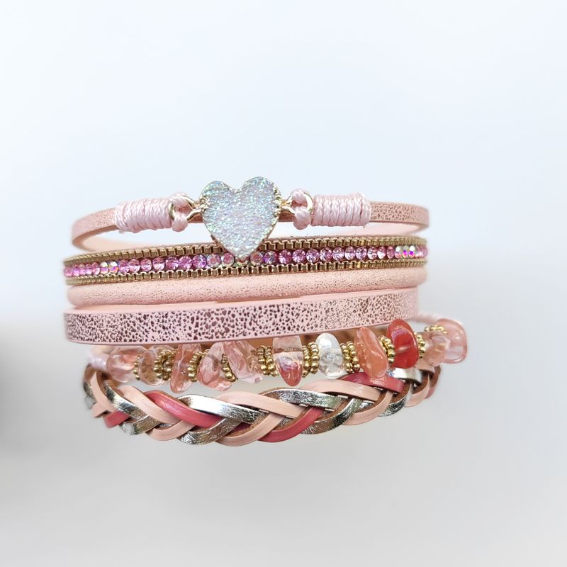 Multi Layer Fashionable Peach Heart Crushed Stone Leather Bracelet, Ladies' Magnetic Buckle Batch_voghion.com