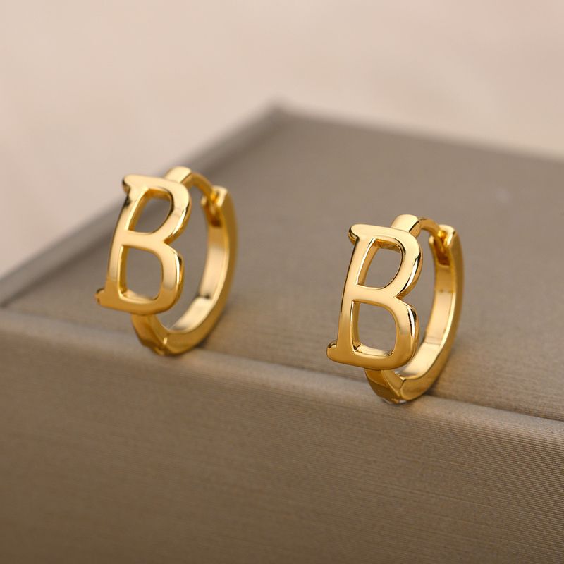 Korean new style 26 English letters earrings for women simple temperament cold style earrings name earrings_voghion.com