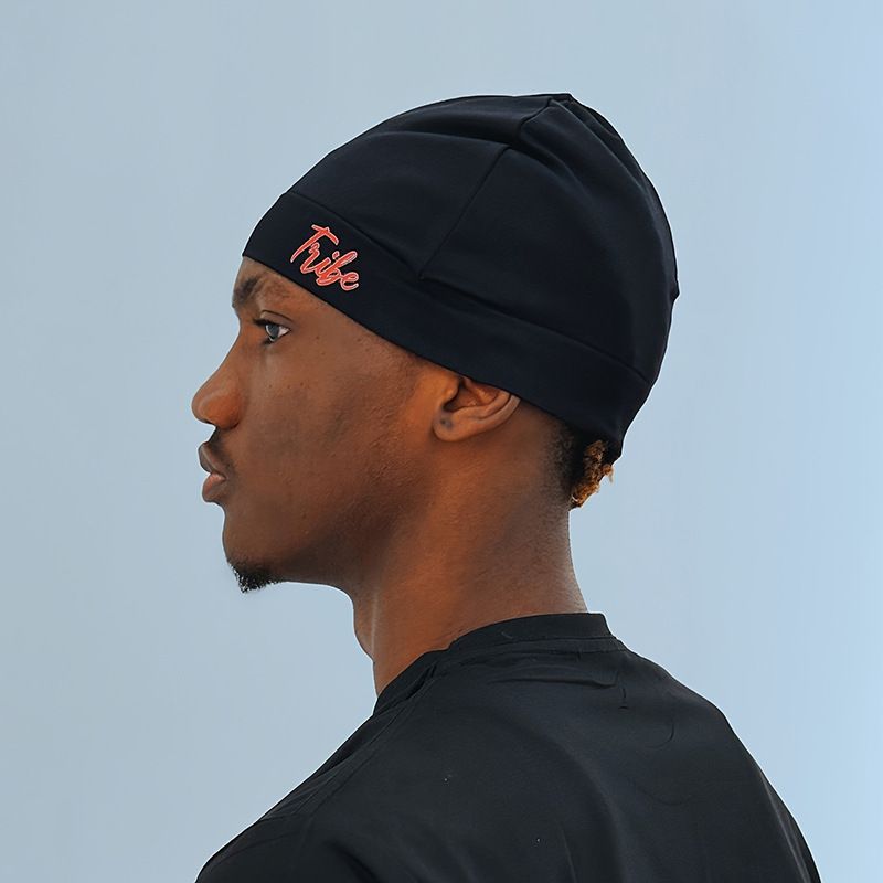 Czapka beanie z haftowanym gotyckim napisem – unisexowa czapka w stylu retro w stylu amerykańskim z cyfrowym nadrukiem – lekka i stylowa na każdą porę roku_voghion.com