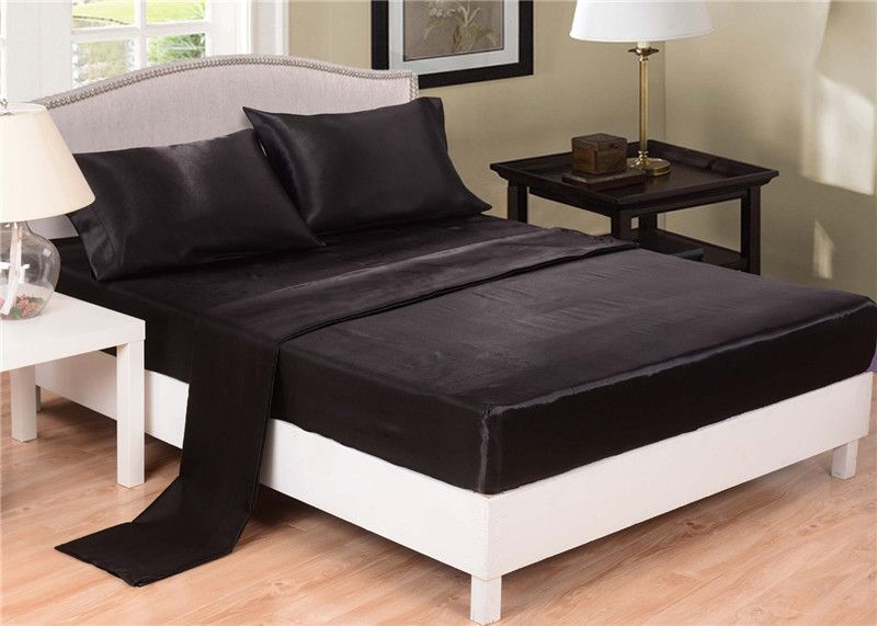Parure de lit en satin de soie (Queen/King Size, couleur unie, respirante et hypoallergénique - Comprend un drap-housse, une housse de couette et des taies d'oreiller)_voghion.com