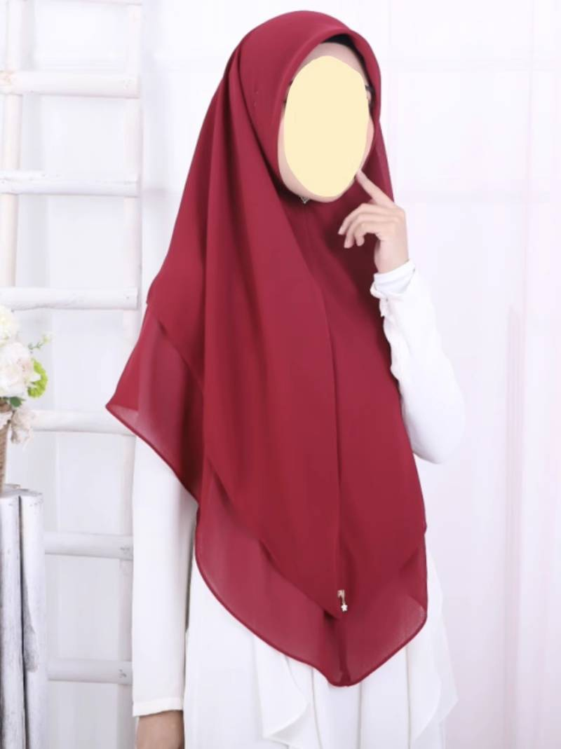 Fashion Sarong New Solid Color Headscarf Pearl Chiffon Convenient Paragraph Square Scarf Sun And Wind Travel Scarf_voghion.com