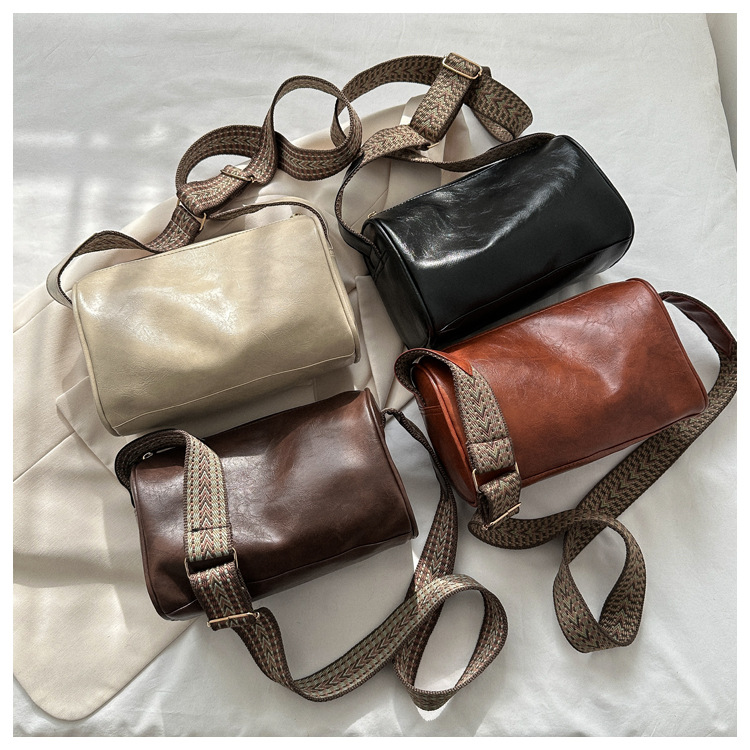 Borsa piccola retrò per donna 2024 Nuova borsa a tracolla singola con tracolla larga alla moda e casual per borsa a tracolla per ragazze_voghion.com