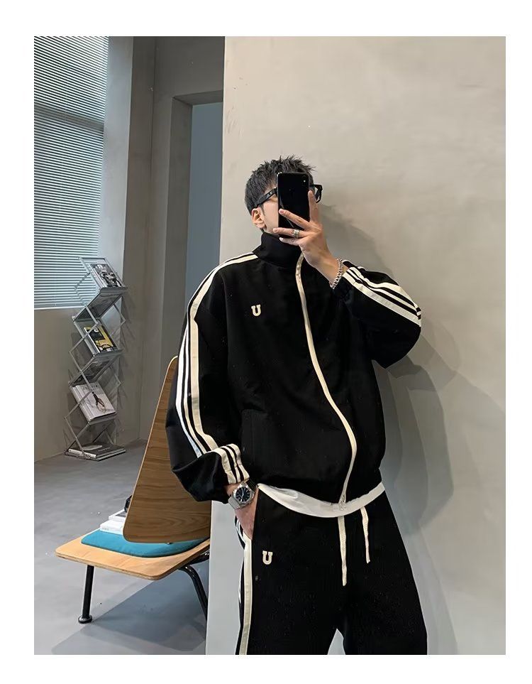 Herren-Set aus Kapuzenpullover und Jogginghose im Hong Kong-Stil mit überschnittenen Schultern – Übergroße Streetwear-Loungewear (Schwarz/Marineblau/Braun, M-3XL)_voghion.com