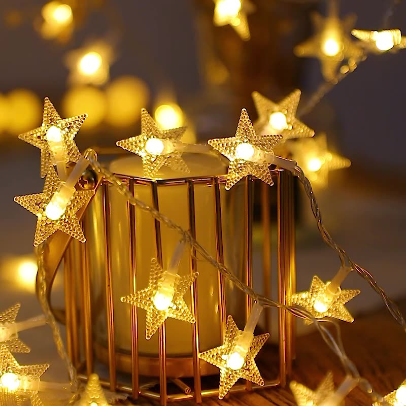 Cordão de Luzes Estreladas com 80 LEDs - IP44 à prova d'água para decoração interna/externa (plástico à prova de quebra, alimentado por bateria e controle remoto)_voghion.com