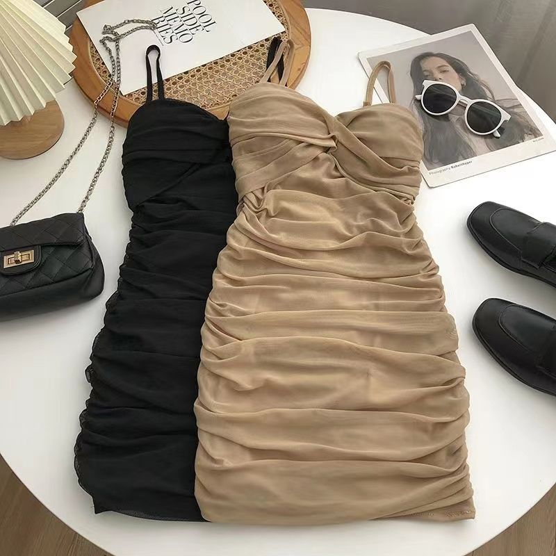 Plus Size Twisted Cross Ruched Low-Cut Bodycon für Frauen 2024 Sommer Neues Slim Fit Slimming Strap Kleid_voghion.com