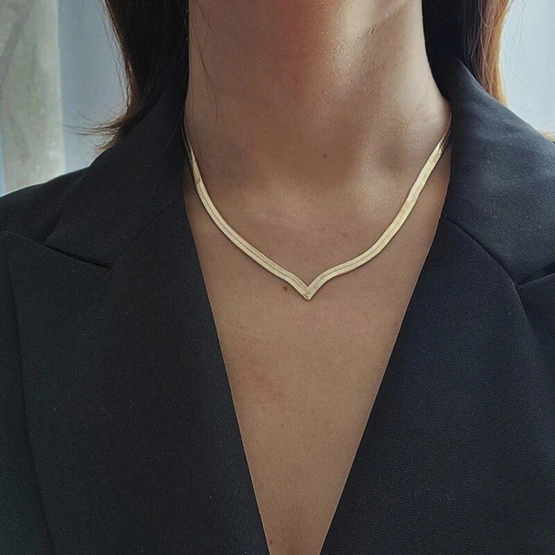 Collana a forma di V semplice e creativa alla moda per le donne, catena a serpente piatta, girocollo, catene a lama, accessori per il collo, gioielli, regalo_voghion.com