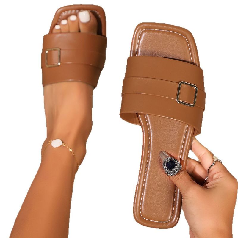 Sandales pour femmes 2025 Nouvelle mode bout carré plat boucle sangle une sangle chaussures de plage pantoufles_voghion.com
