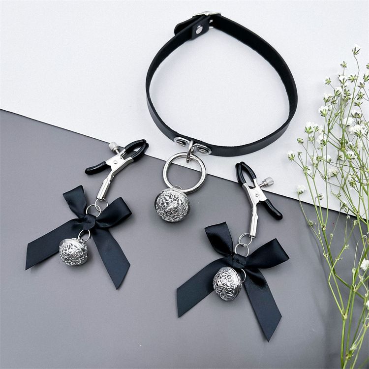 Women Nipple Clamps Pleasure Toy Set With Bells Collar Leash For Sensual Play_voghion.com