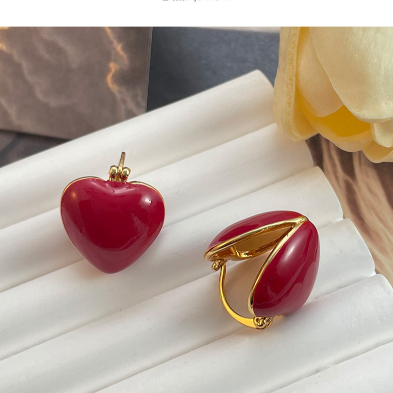double-sided red oil dripping love earrings niche design high-end earrings light luxury temperament versatile earrings_voghion.com