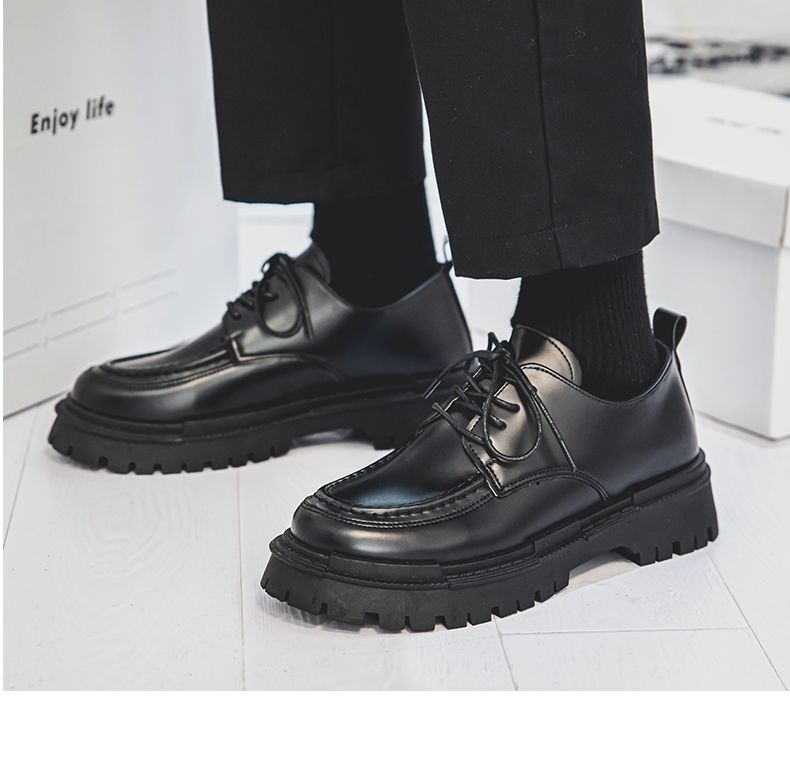 Leather shoes for men in spring and summer, new black round head with high inner height, student lace up small leather_voghion.com