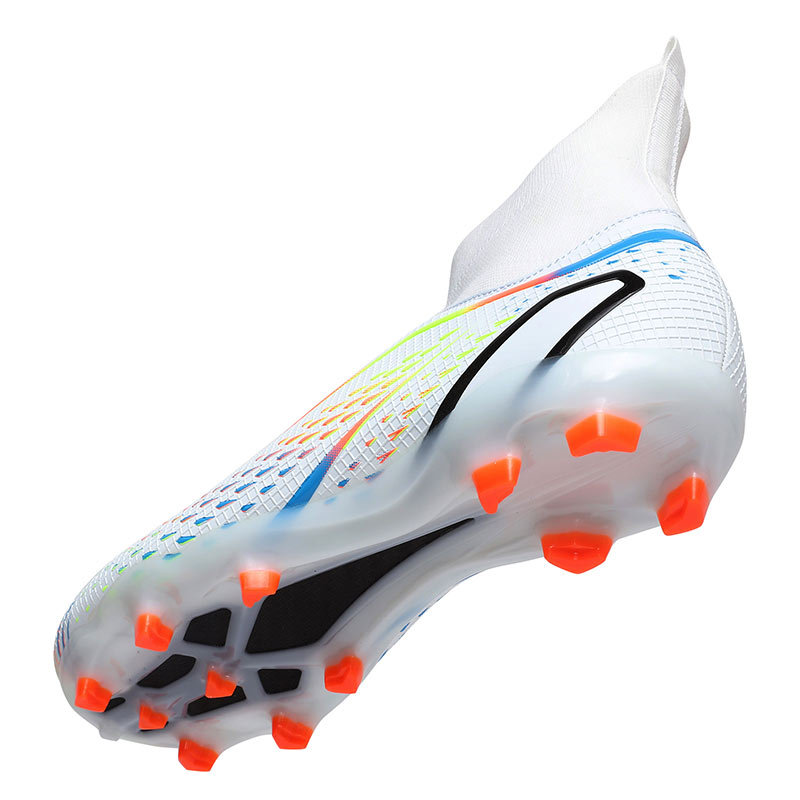 Nuevos zapatos deportivos de entrenamiento para competición de fútbol interior para estudiantes con uñas rotas para hombres_voghion.com
